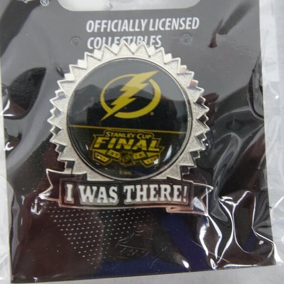 4 TAMPA BAY LIGHTNING & Hockey Lapel Pins NHL Tie Tack 2016 2018 - Picture 4 of 11